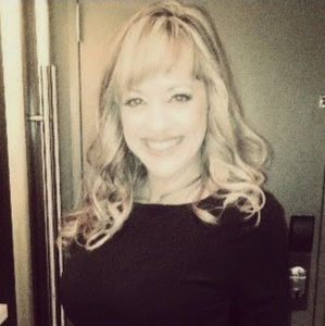 Meet your Posher, Alisa